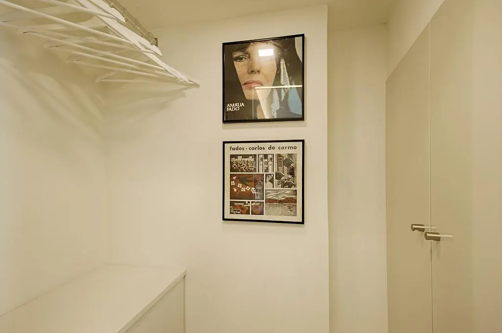 Bmyguest - Alfama Boutique Apartment Лиссабон Португалия